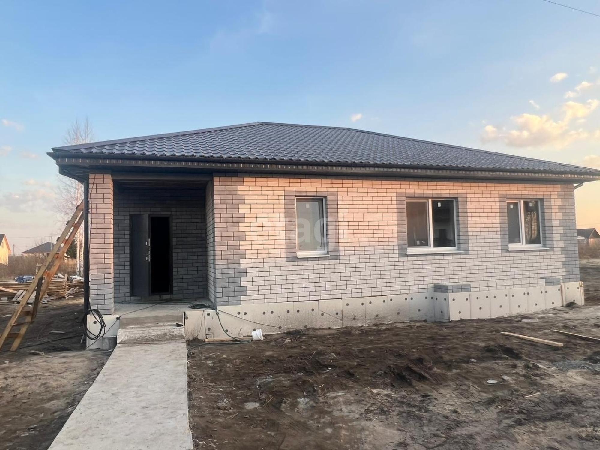 Купить дачу, дом, коттедж за 6 500 000 рублей на Лазурная,