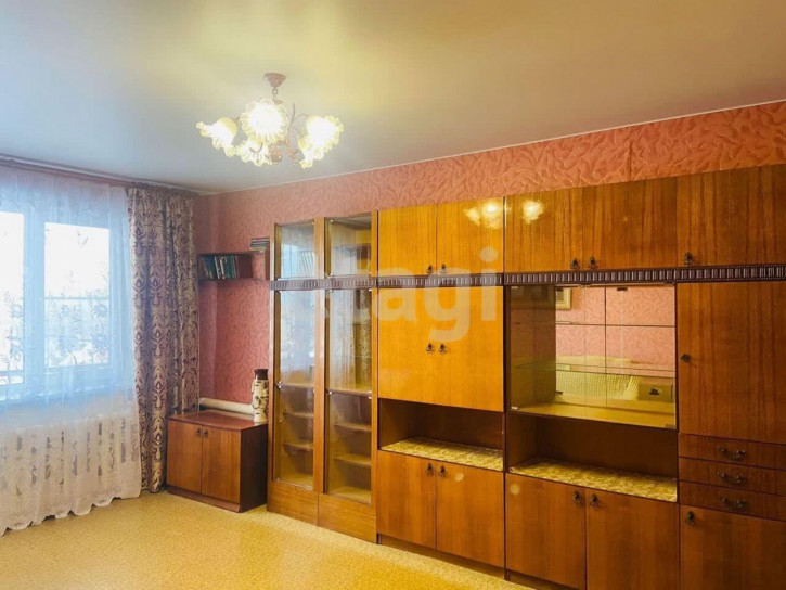 2-комн квартира Революционная, 108