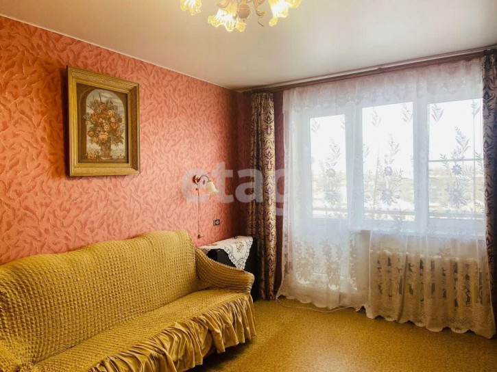 2-комн квартира Революционная, 108