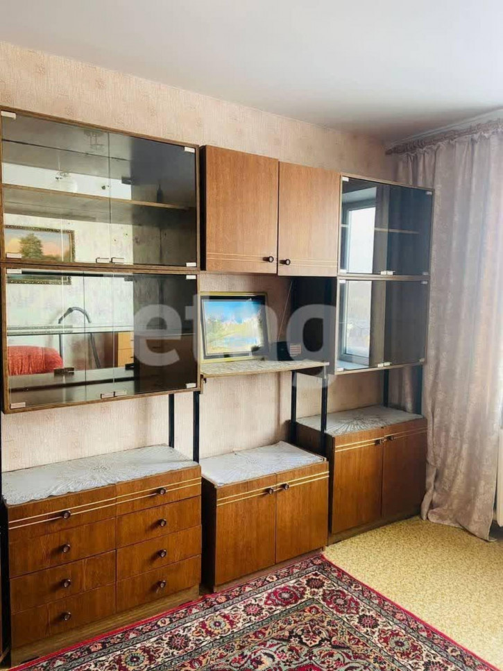 2-комн квартира Революционная, 108