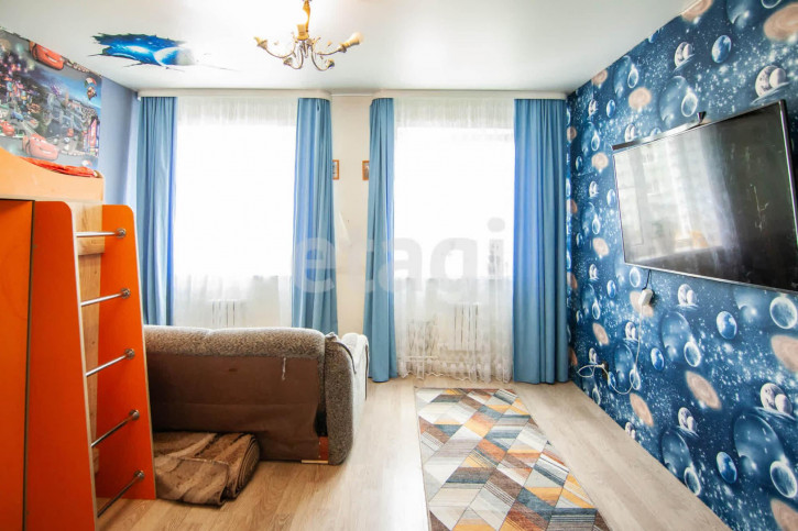 2-комн квартира Венеция мкр., 58