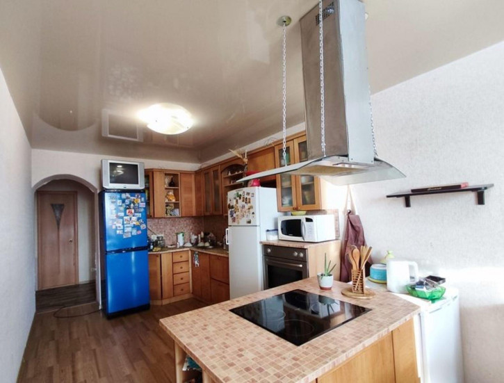 3-комн квартира 3 микрорайон, 34а