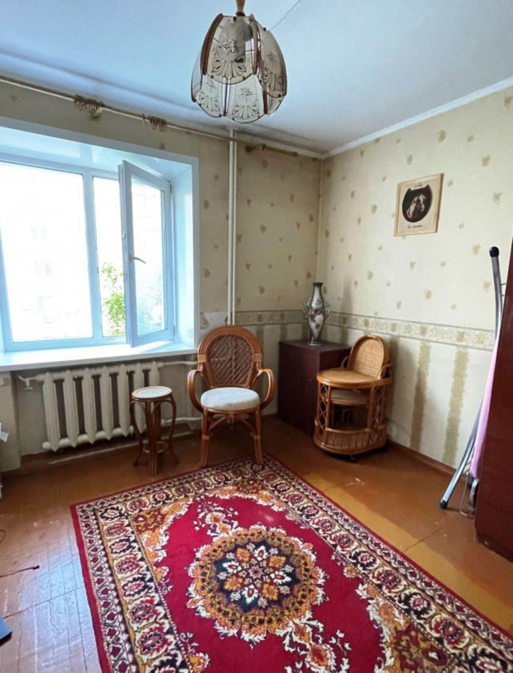 2-комн квартира Макаренко улица, 95
