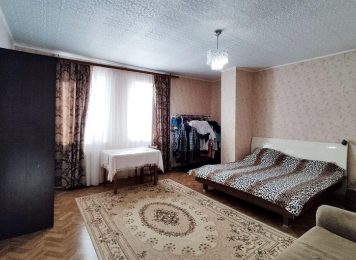 3-комн квартира 3 микрорайон, 34а
