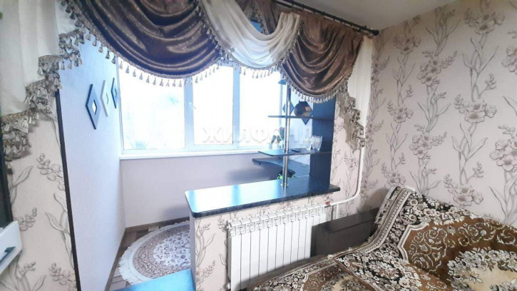 4-комн квартира Выборная улица, д.106