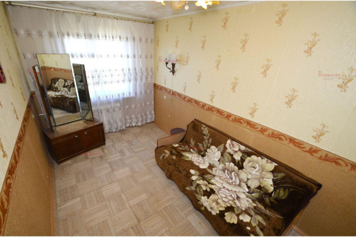 2-комн квартира Декабристов 20