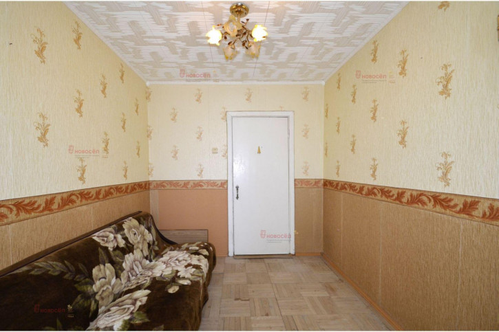 2-комн квартира Декабристов 20