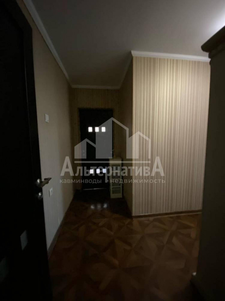 2-комн квартира Набережная ул.