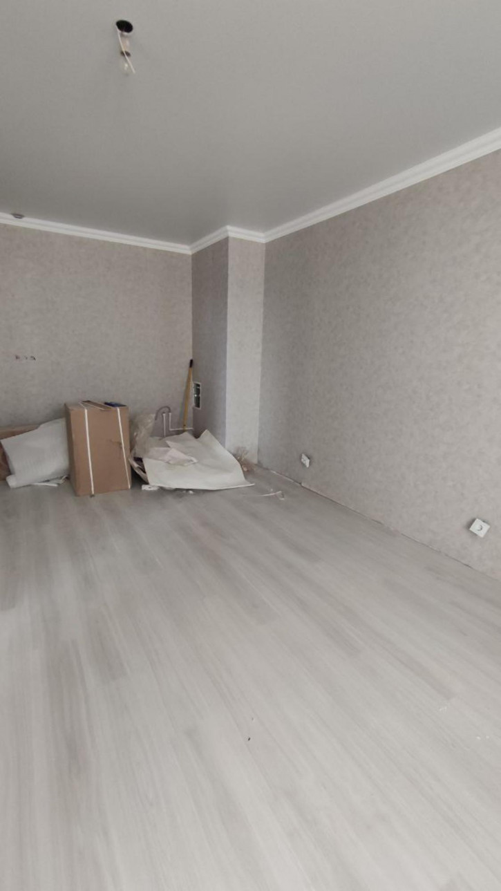 1-комн квартира улица Юркина, 8