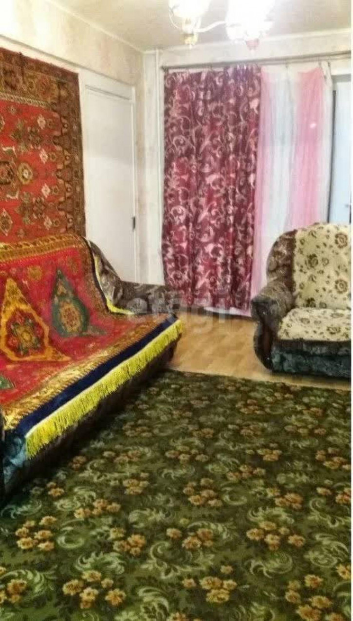 4-комн квартира Глинки, 2а