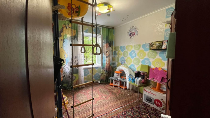 3-комн квартира Заозёрная, 32