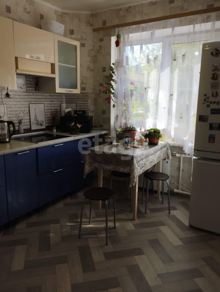 2-комн квартира Маргелова, 391