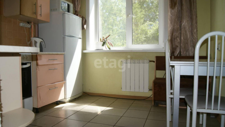 2-комн квартира Бисертская, 23