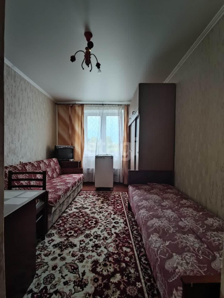 2-комн квартира Ратная, 1