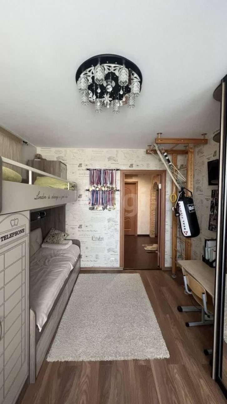 3-комн квартира Воровского, 33