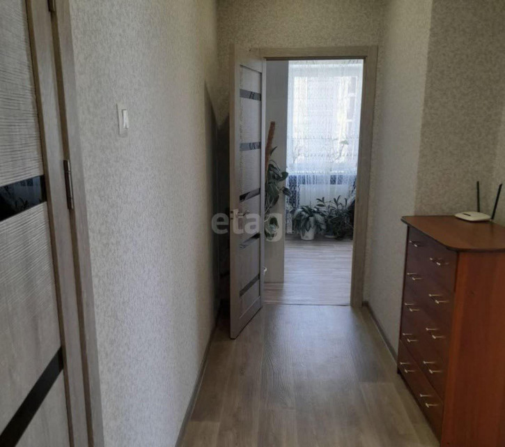 1-комн квартира Мельникайте, 2/8
