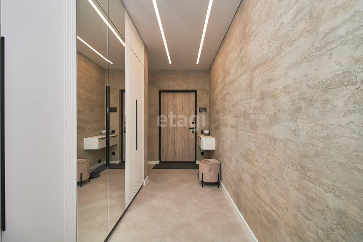 3-комн квартира Разведчика Кузнецова, 7
