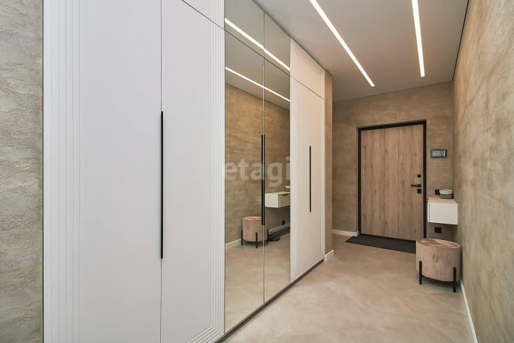 3-комн квартира Разведчика Кузнецова, 7