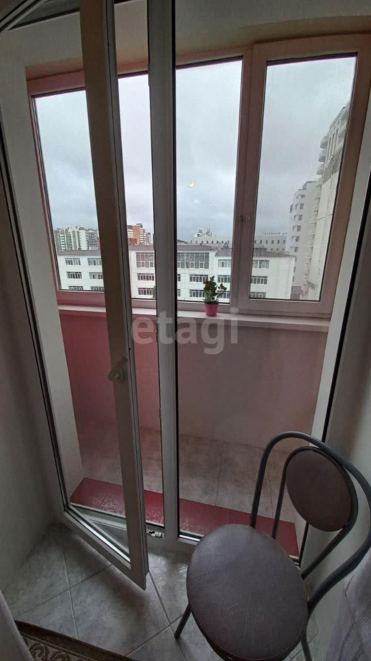 4-комн квартира Ленина, 81