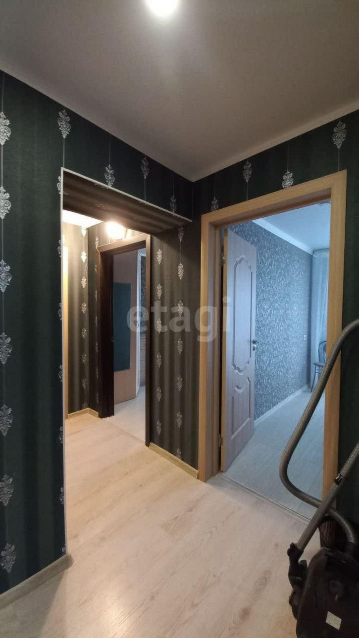 4-комн квартира Ленина, 81