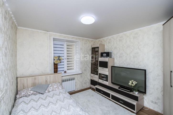 1-комн квартира Республики, 246