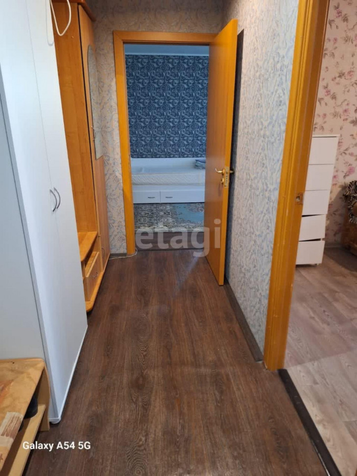2-комн квартира Мельникайте, 132