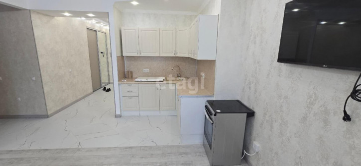 3-комн квартира Фармана Салманова, 22