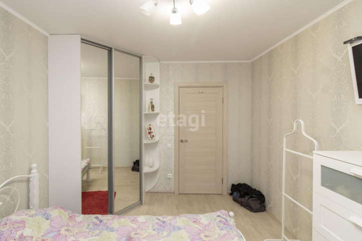 3-комн квартира Инженерная, 72