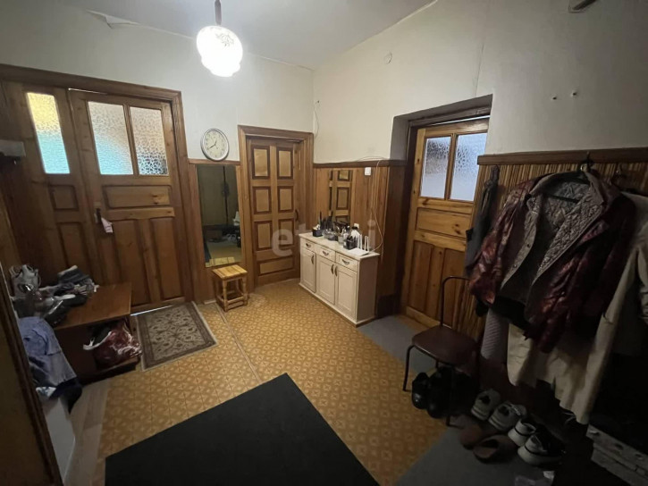 4-комн квартира Кирова, 46