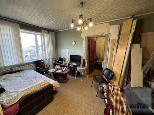 Продажа 2-комн квартиры Гагарина улица, 74