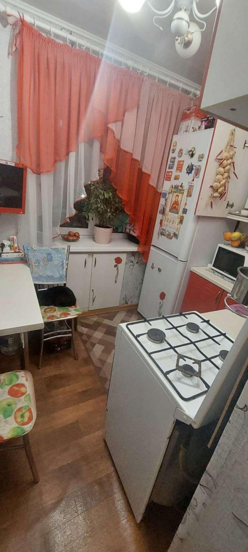 Продажа 2-комн квартиры Физкультурная улица, 133