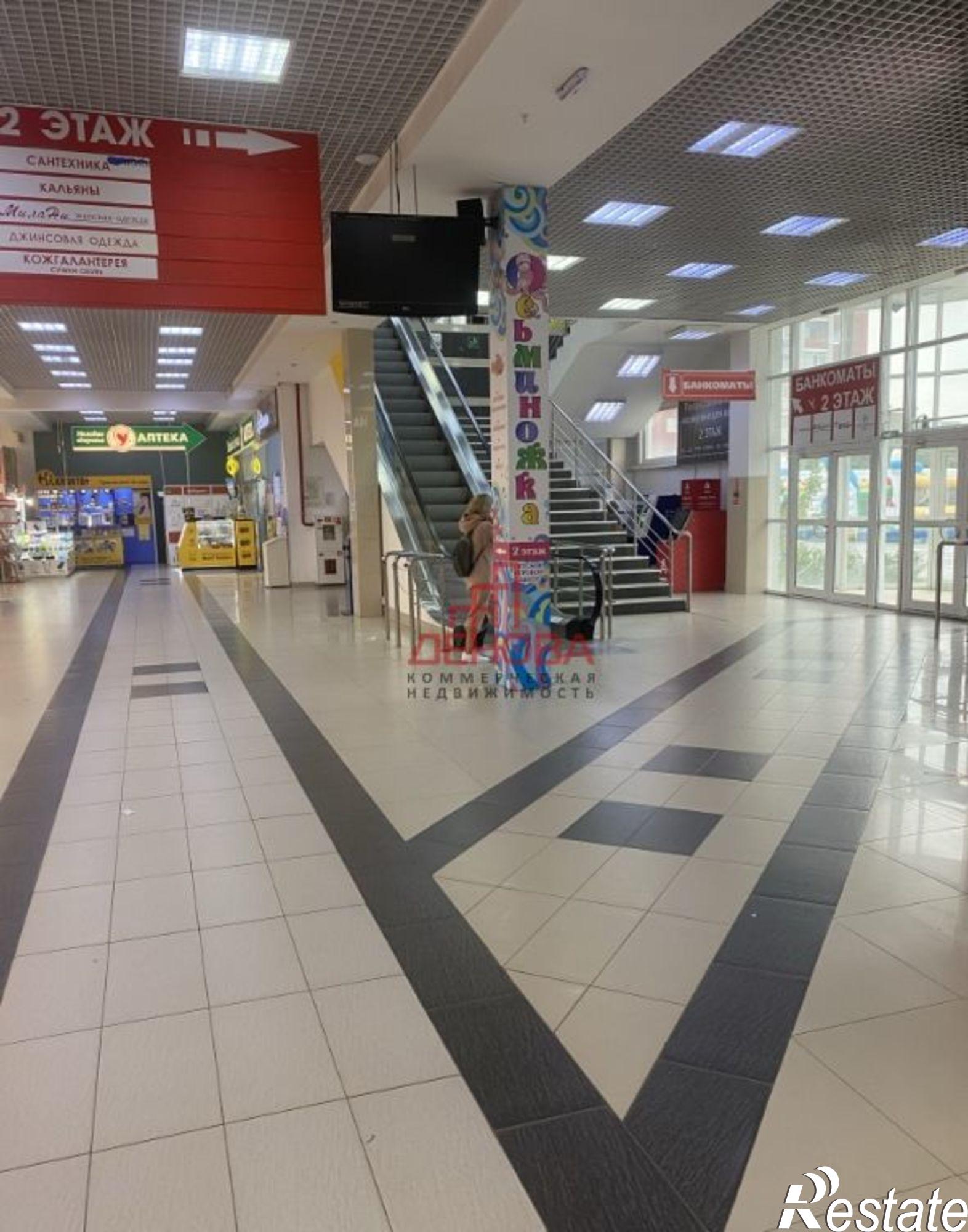 Сдать торговое помещение за 24 000 рублей на Розы Трениной ул, 3