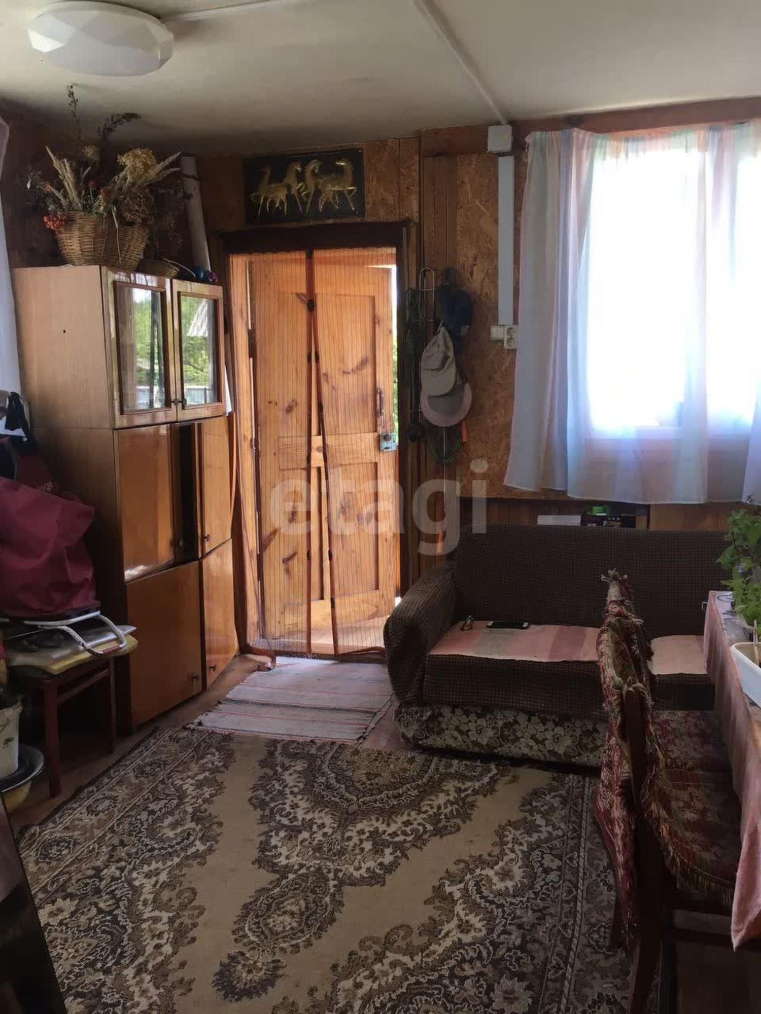Купить дачу, дом, коттедж за 3 750 000 рублей на 3-я Сосновая,