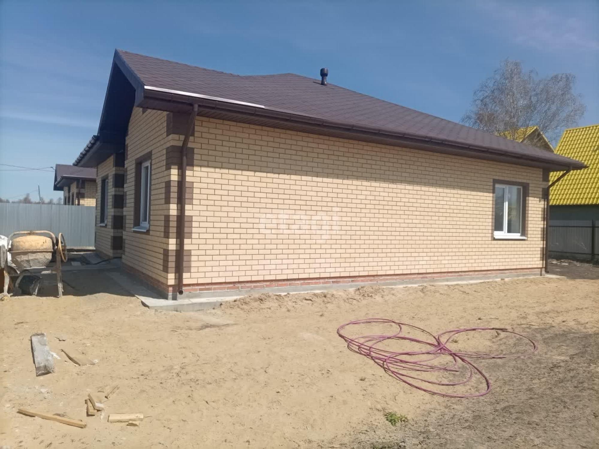 Купить дачу, дом, коттедж за 6 400 000 рублей на Скворцовая,
