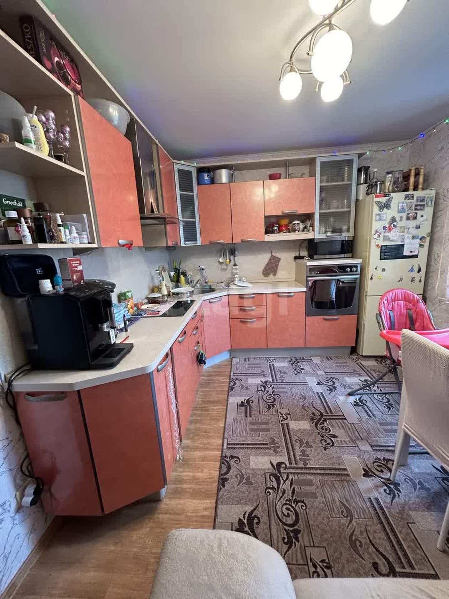Купить квартиру за 13 500 000 рублей на Елизарова, 8