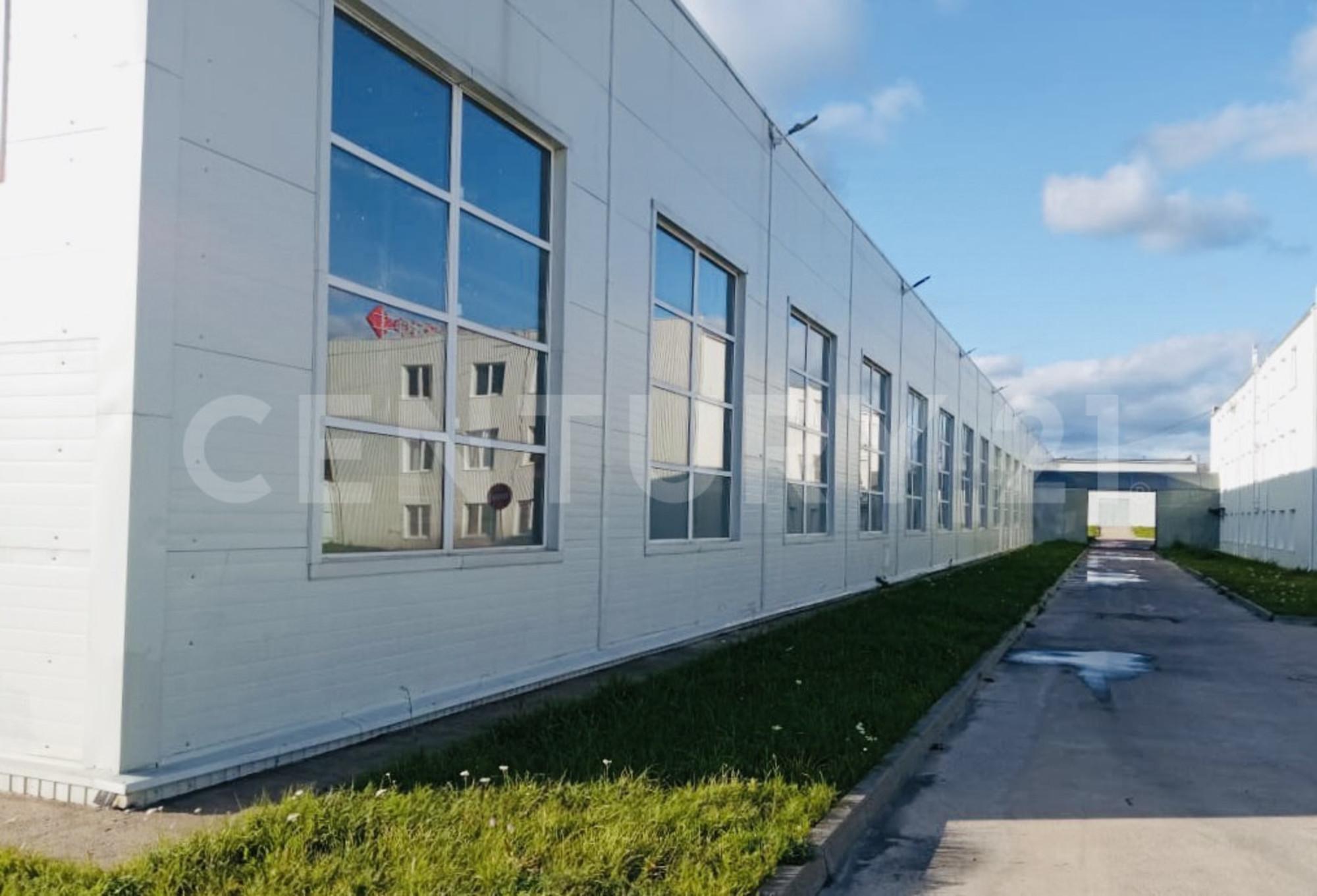 Купить производственную площадь за 490 000 000 рублей на Завокзальное ш., 10