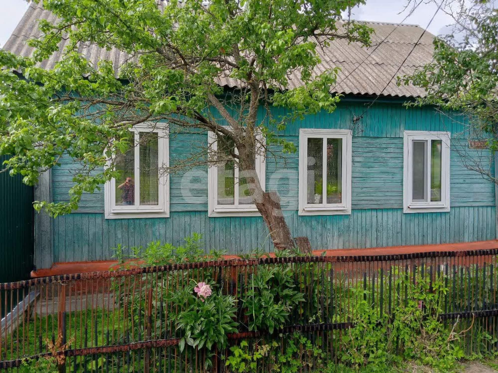 Купить дачу, дом, коттедж за 1 555 000 рублей на площадь Октябрьской Революции