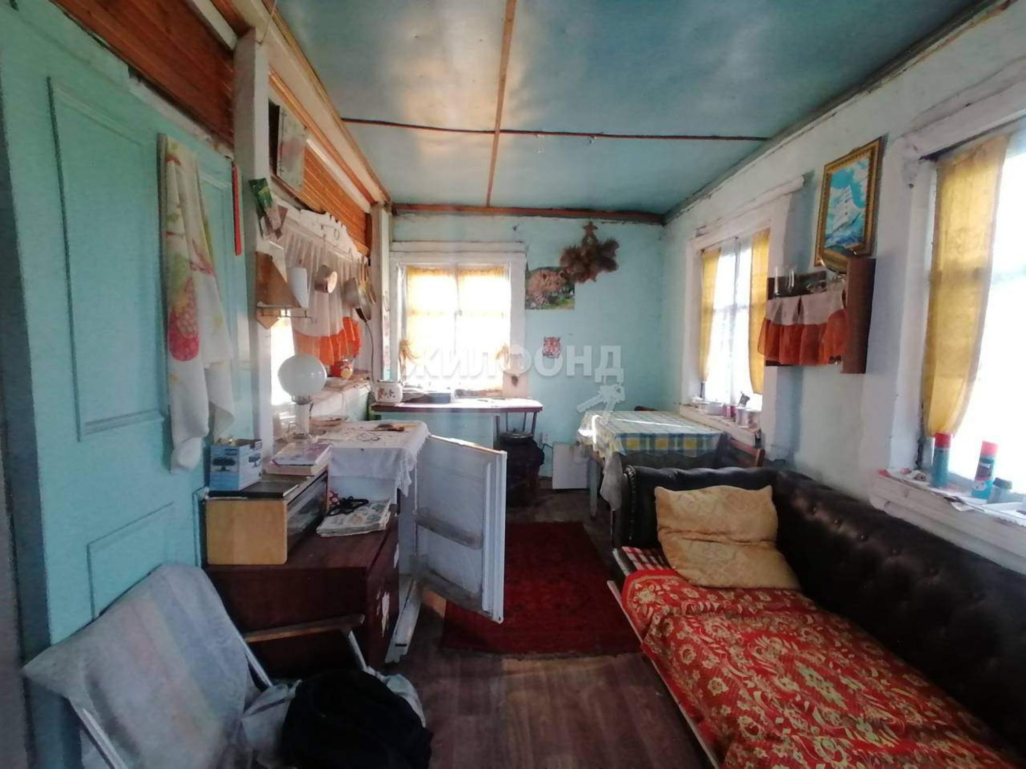 Купить дачу, дом, коттедж за 1 500 000 рублей на Угольщик территория снт