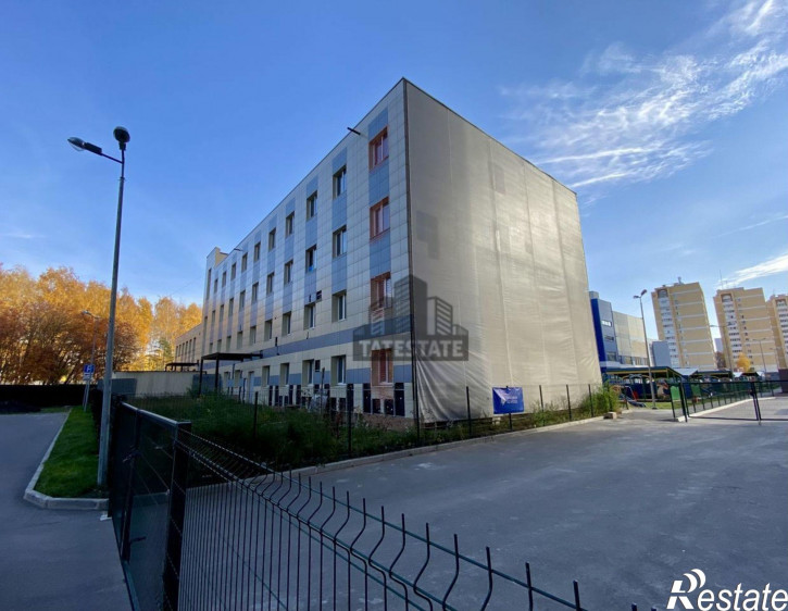 Помещение свободного назначения улица Сыртлановой, 20