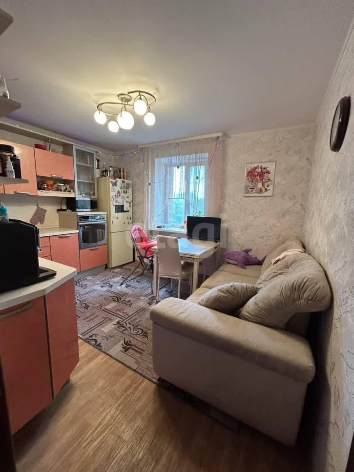 3-комн квартира Елизарова, 8
