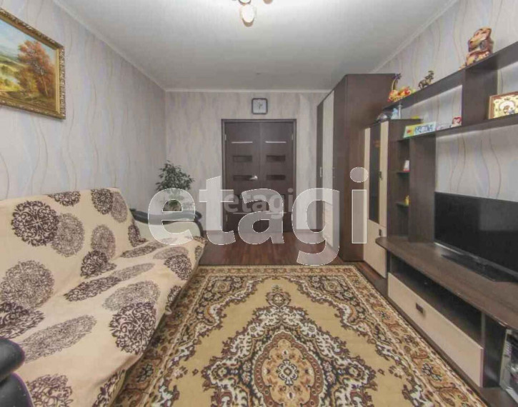 2-комн квартира Западносибирская, 22/1