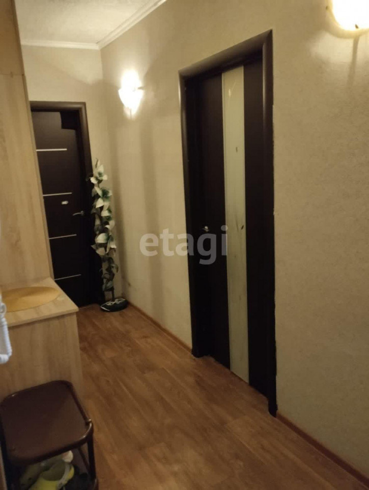2-комн квартира Ватутина, 51