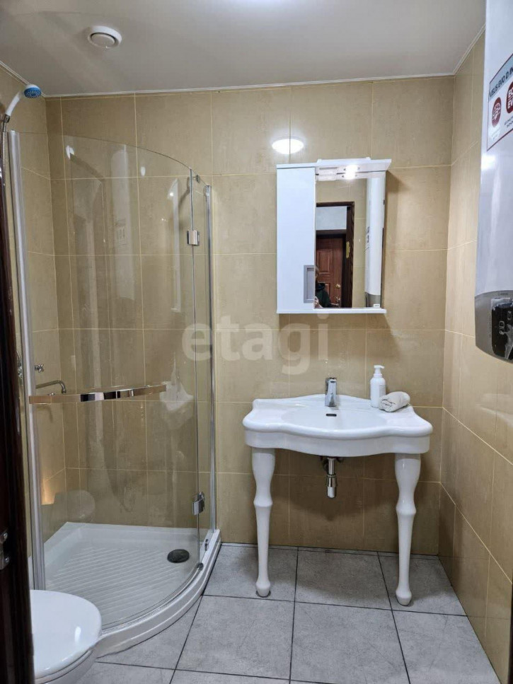 1-комн квартира Мельникайте, 80
