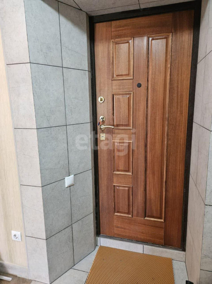 1-комн квартира Мельникайте, 80