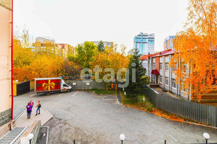 3-комн квартира Грибоедова, 2