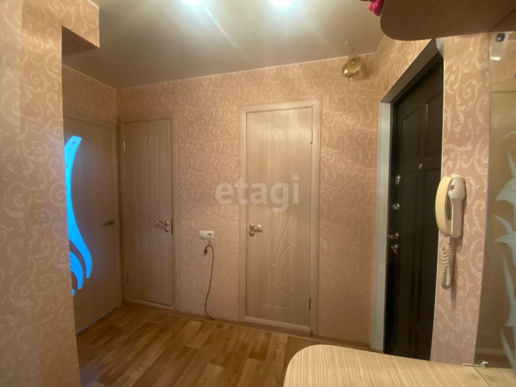 2-комн квартира Домостроителей, 16