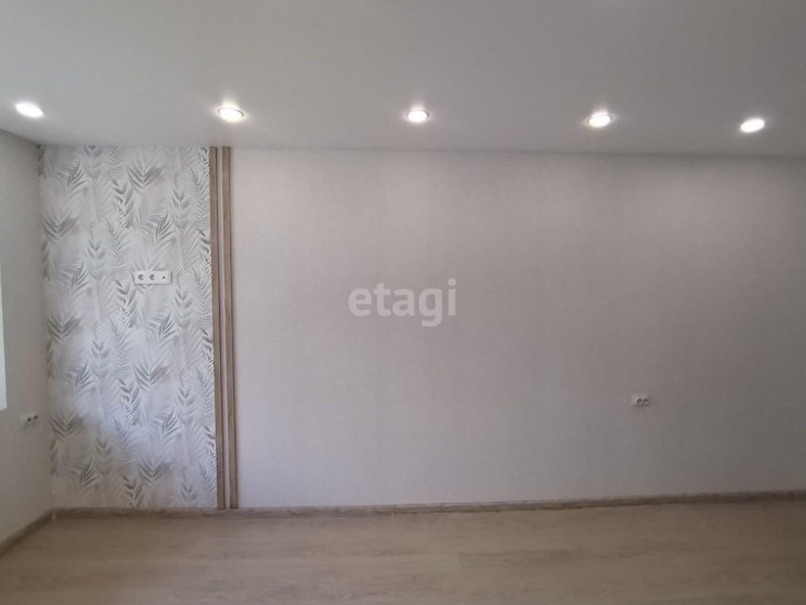 1-комн квартира Энергетиков, 60