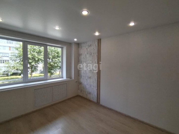 1-комн квартира Энергетиков, 60