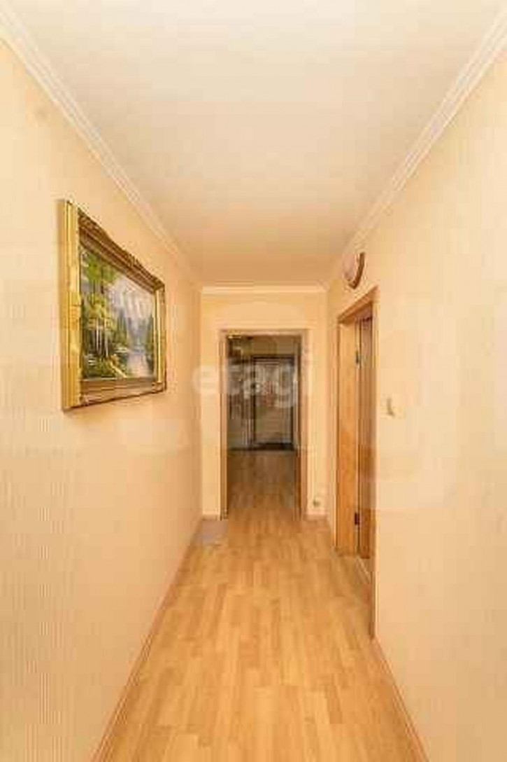 4-комн квартира Широтная, 83