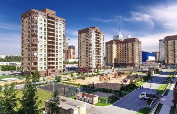 2-комн квартира Максима Горького, 68/3